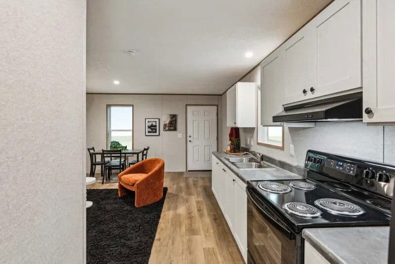 Pike kitchen home features