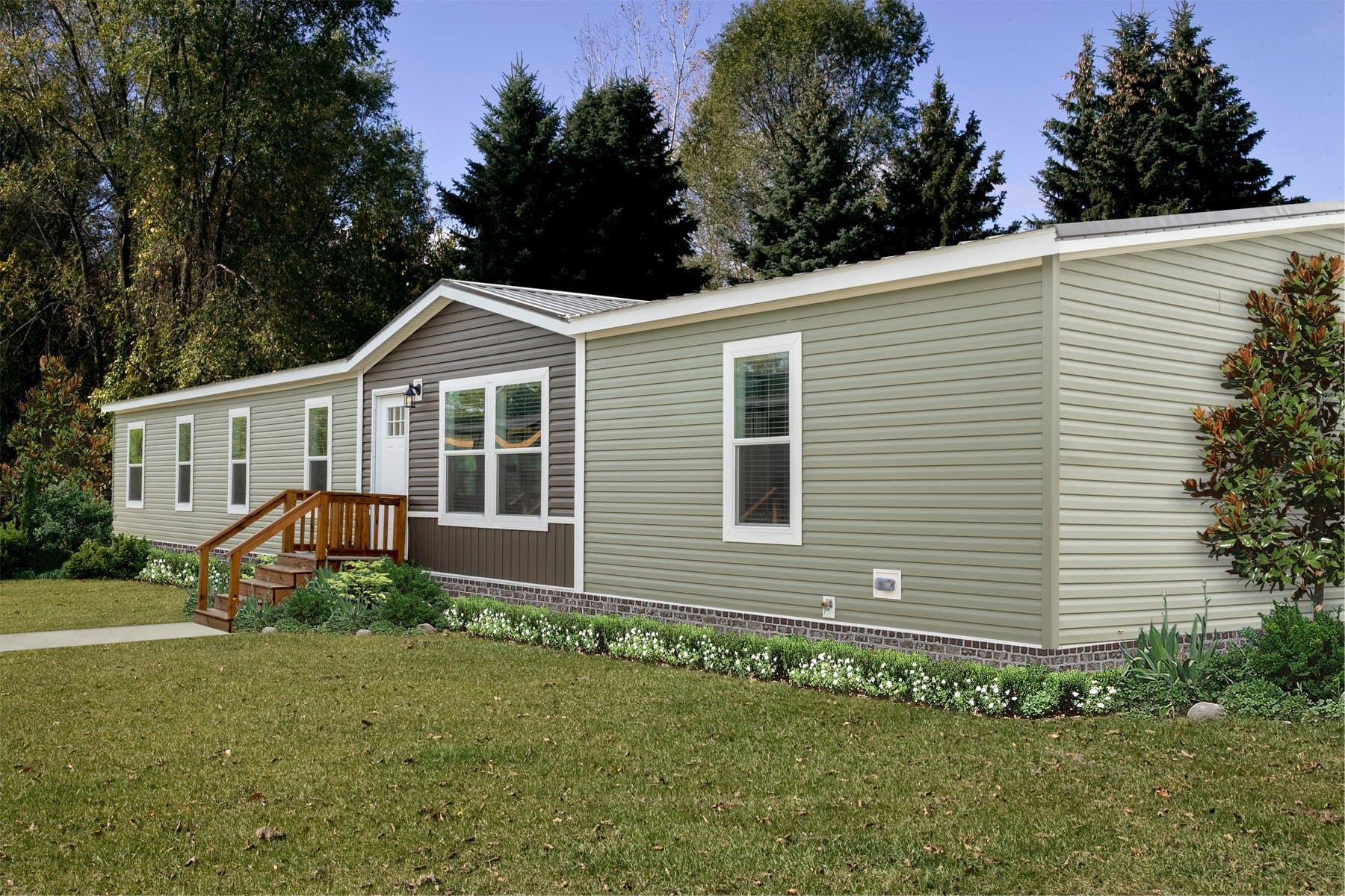 Milo elevation and exterior home features