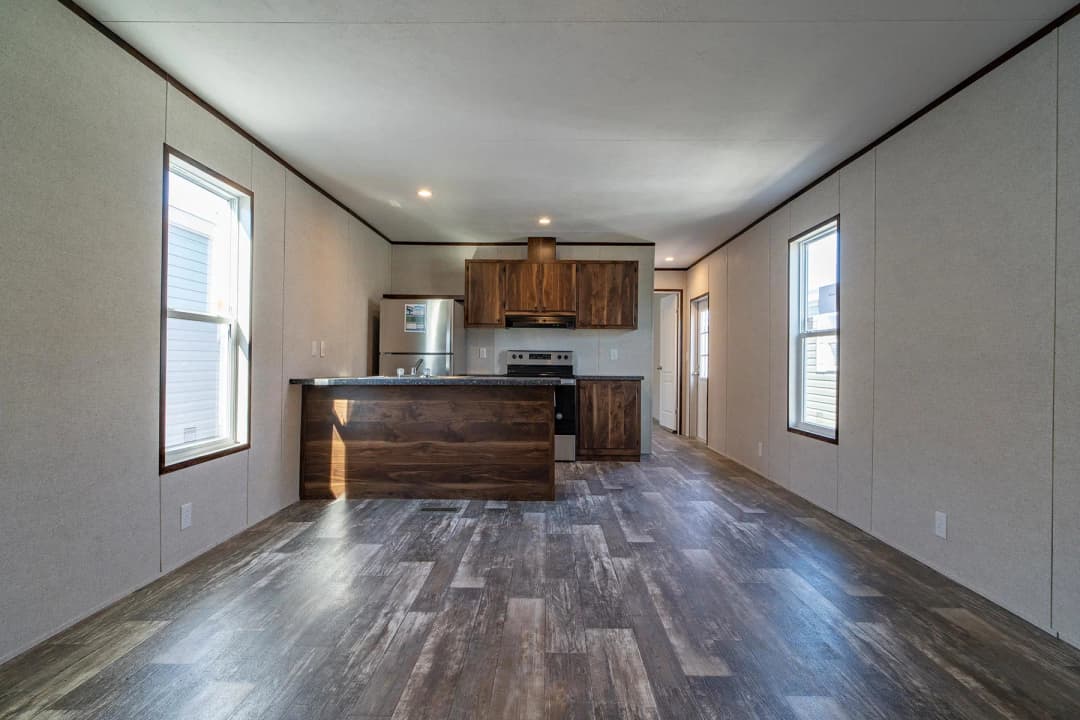 Crest interior home features