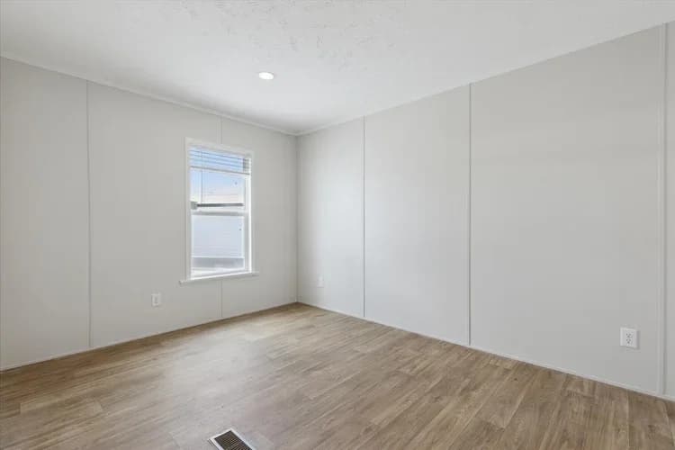 Fremont bedroom home features