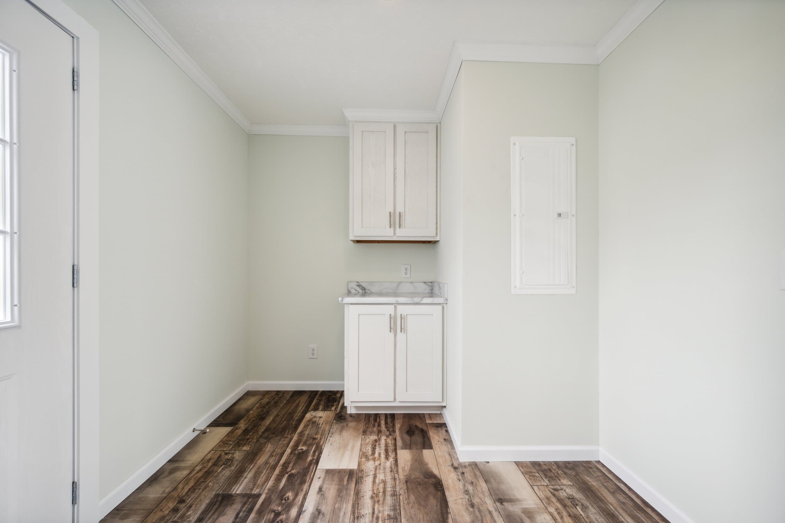 Nexus interior home features