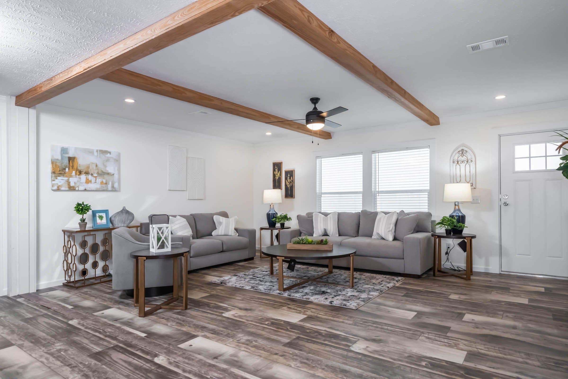 Milo interior home features