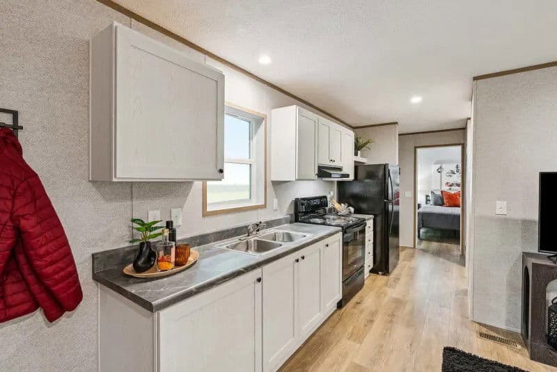 Pike kitchen home features