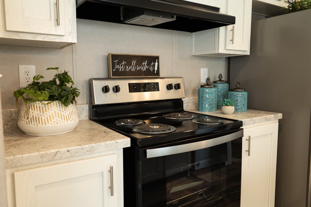 Ace kitchen home features