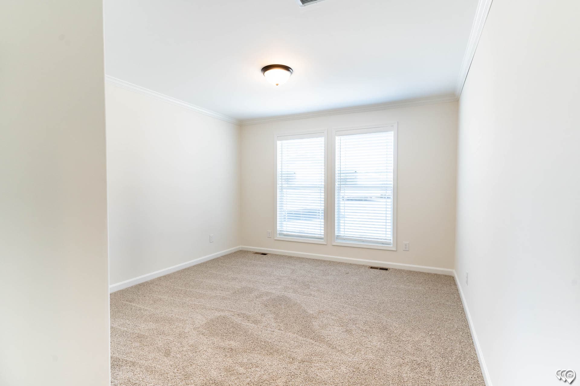 The zemira bedroom home features