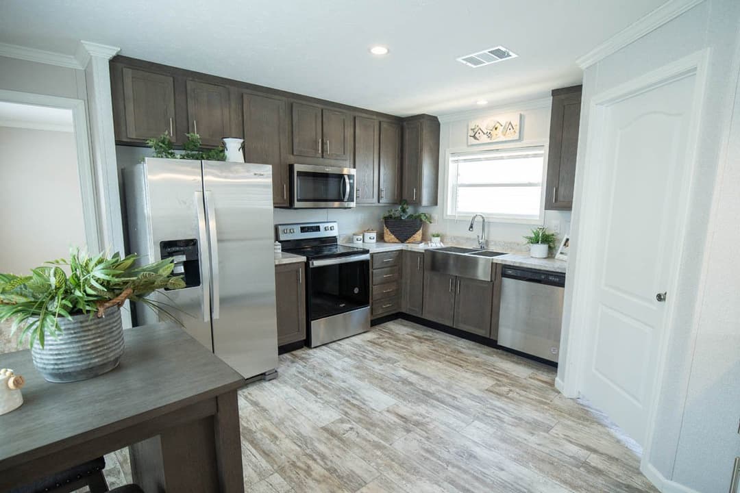 Eva kitchen home features