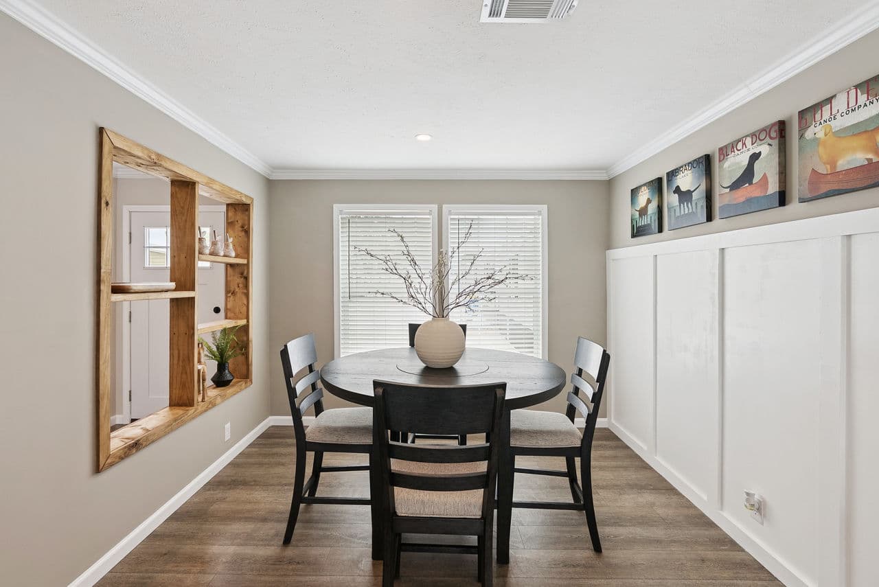 Blue sky interior home features