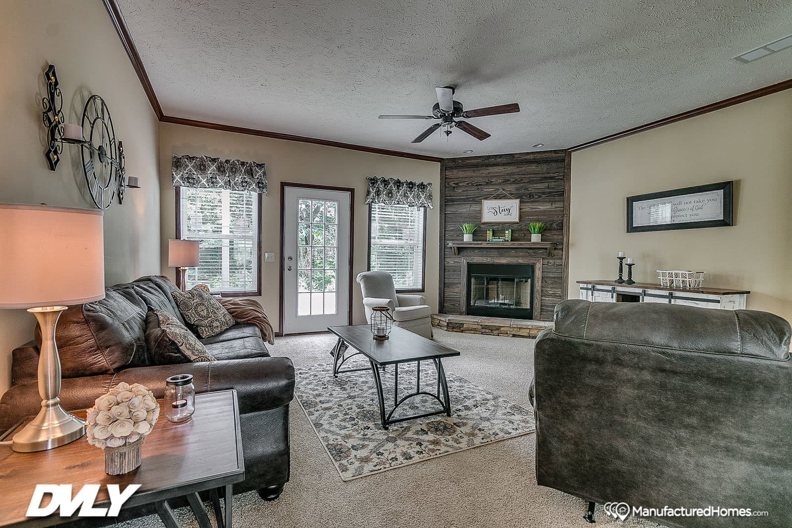 Brooks pointe interior home features