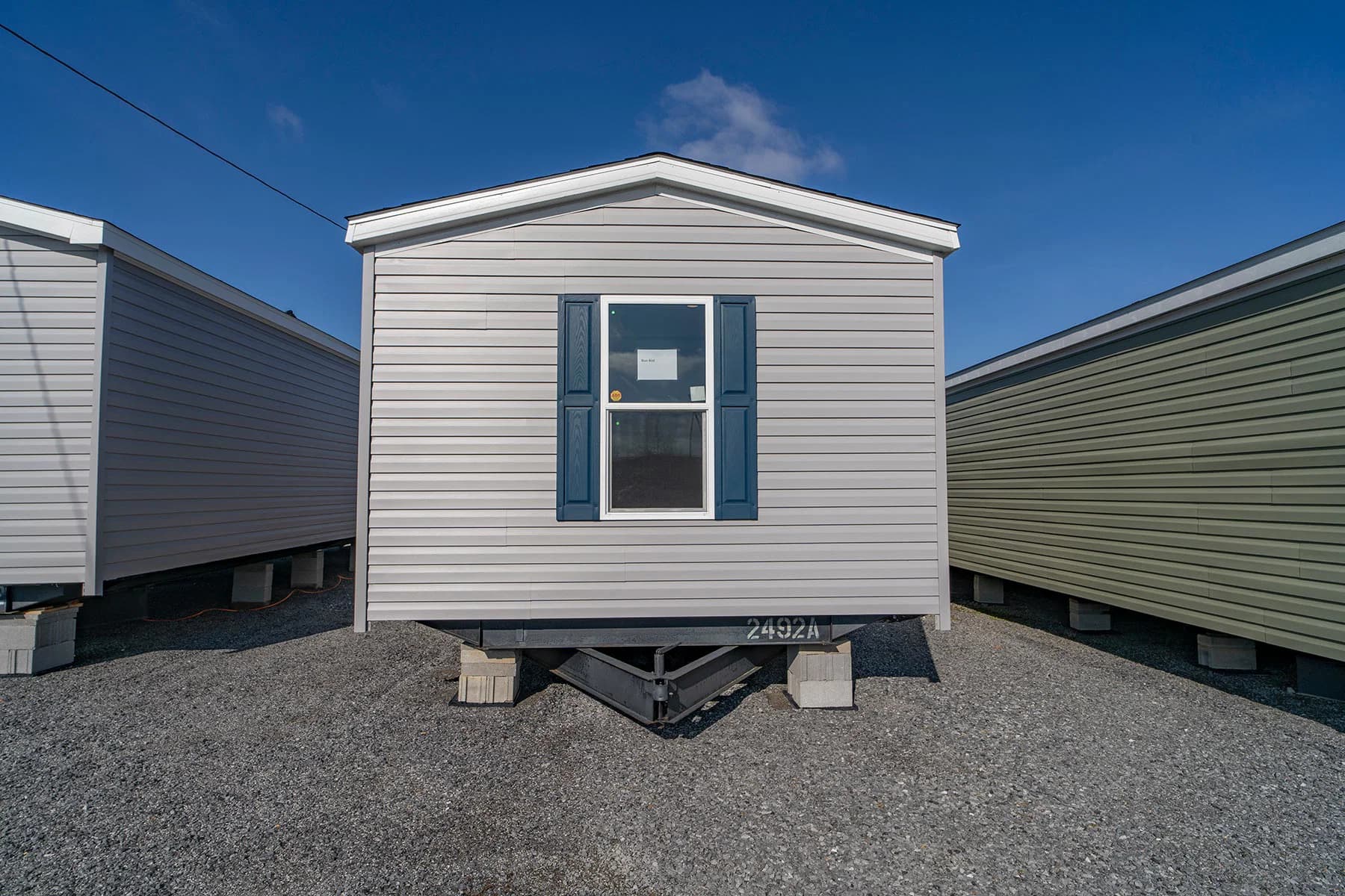 Crest exterior home features
