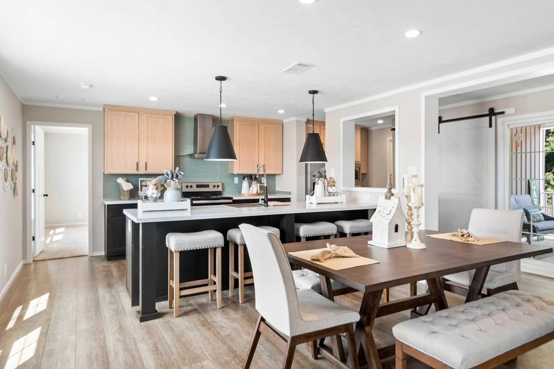 Paris interior home features