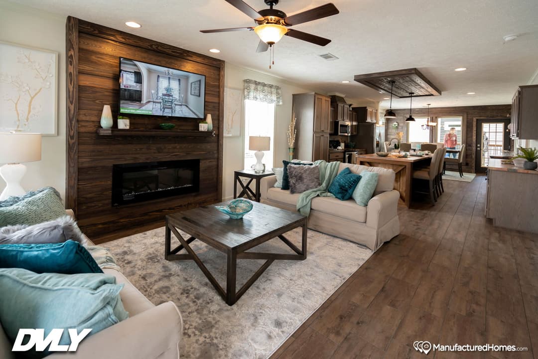 Robin's nest interior home features