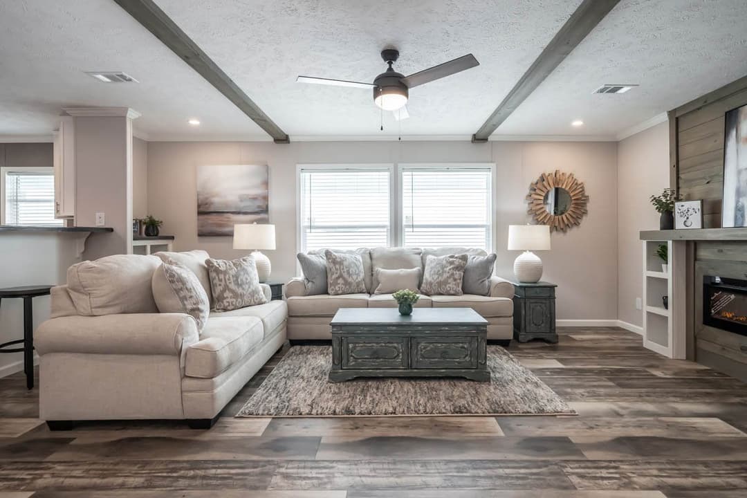 Ruby interior home features