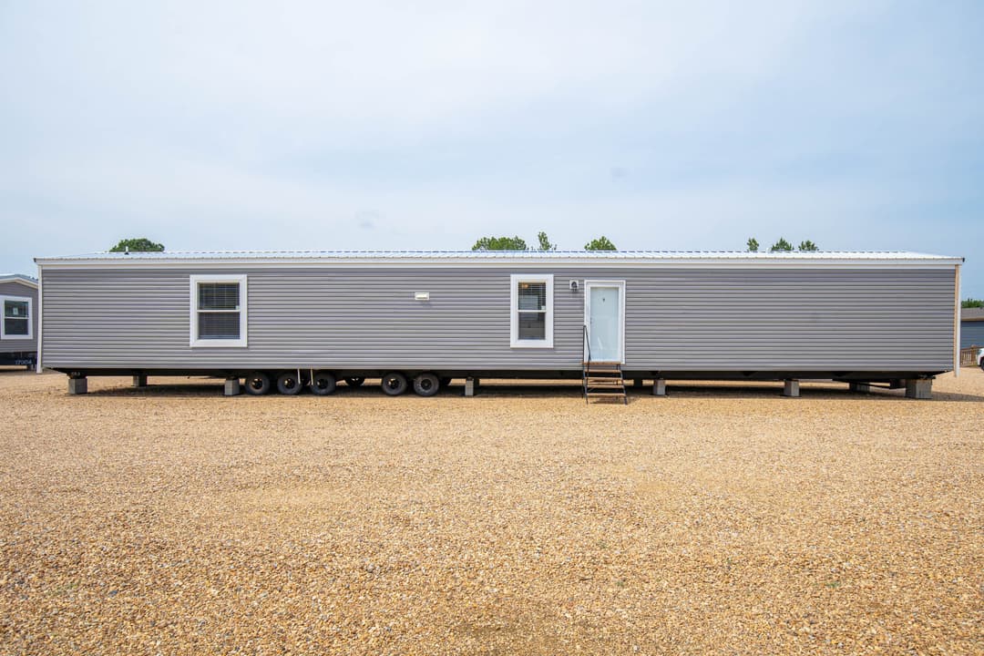 Henson elevation and exterior home features