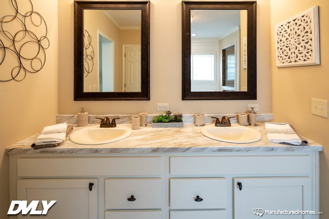 The adriel corner ½ rock fireplace bathroom home features