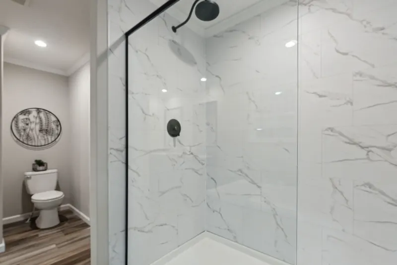 Casa grande bathroom home features