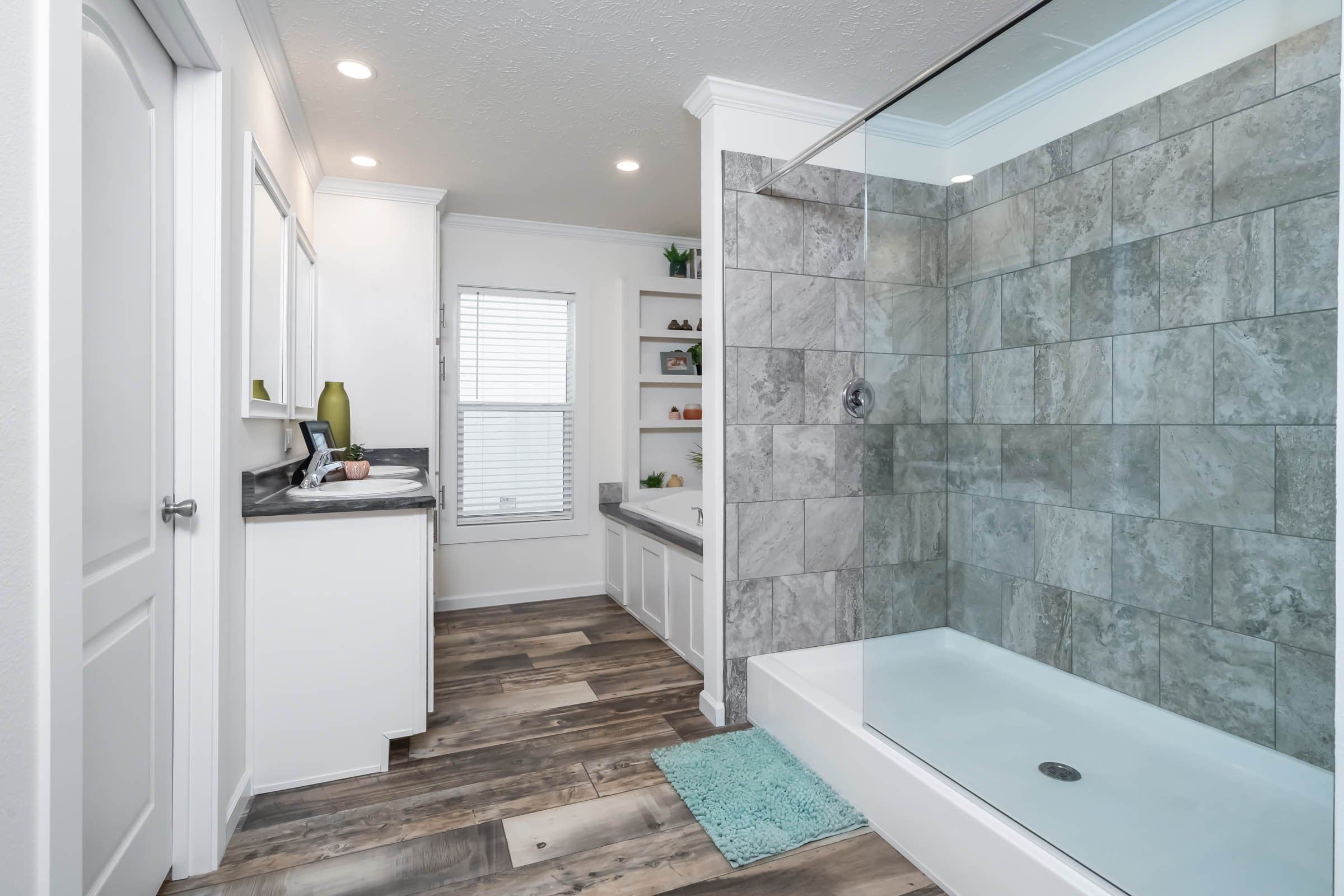 Milo bathroom home features