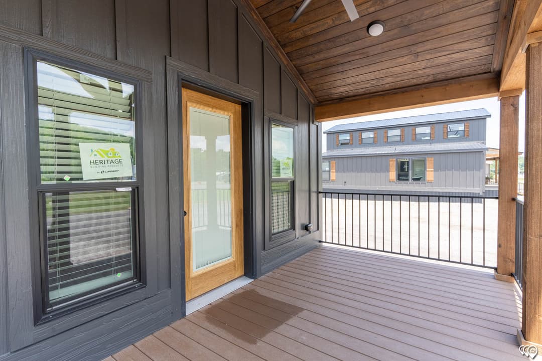 Cozy cabin 1 exterior home features