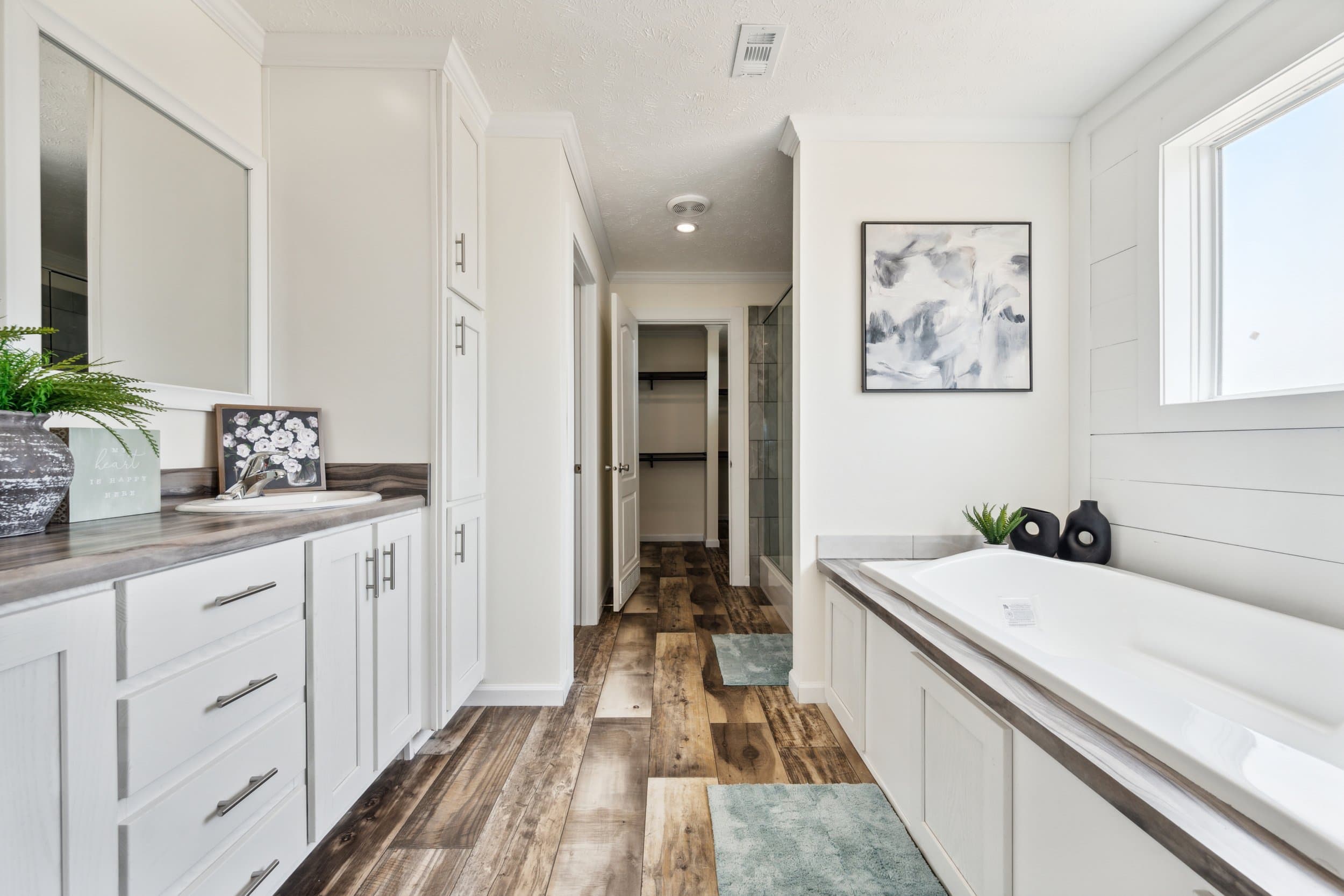 Nexus bathroom home features