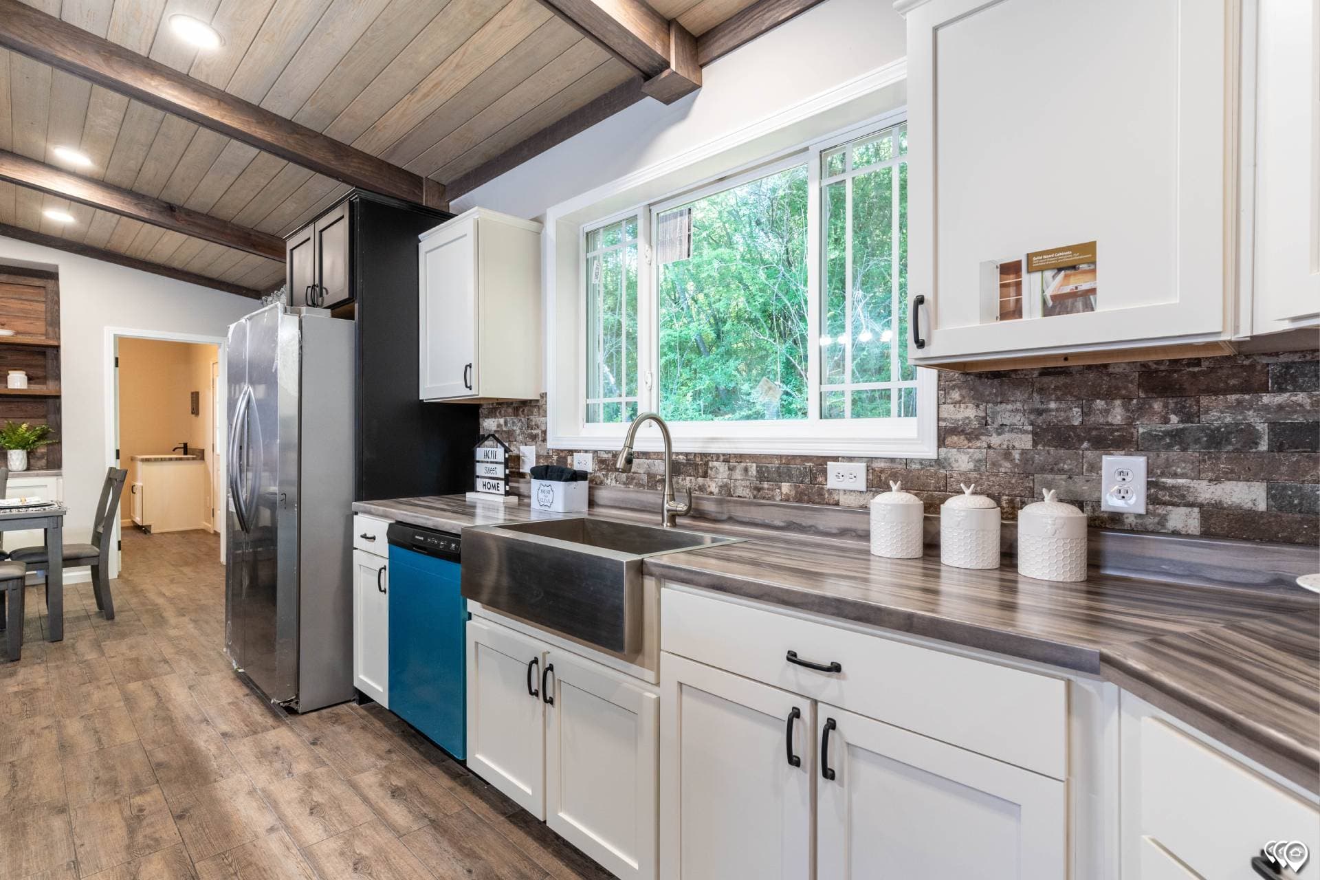 The oasis kitchen home features