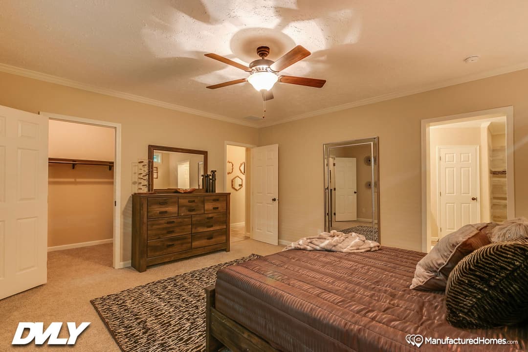 The adriel bedroom home features