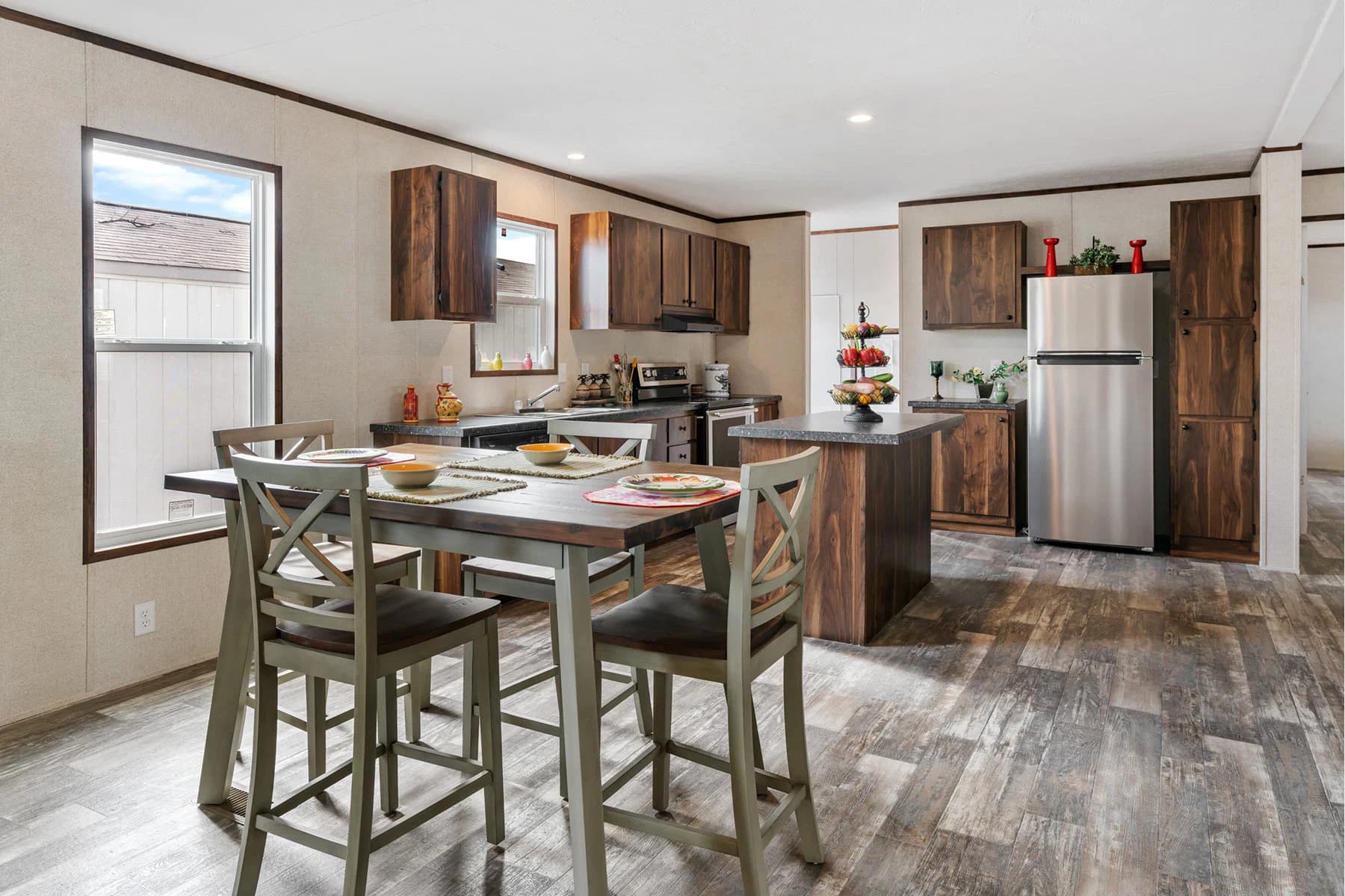 Crown interior home features