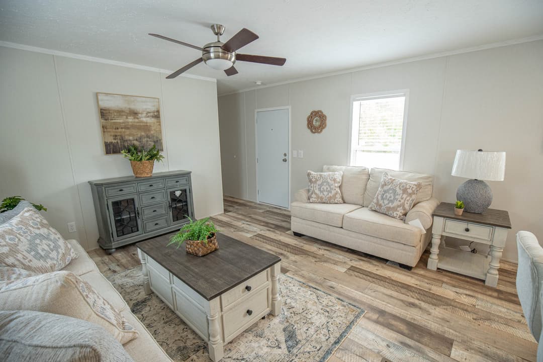 Hudson interior home features