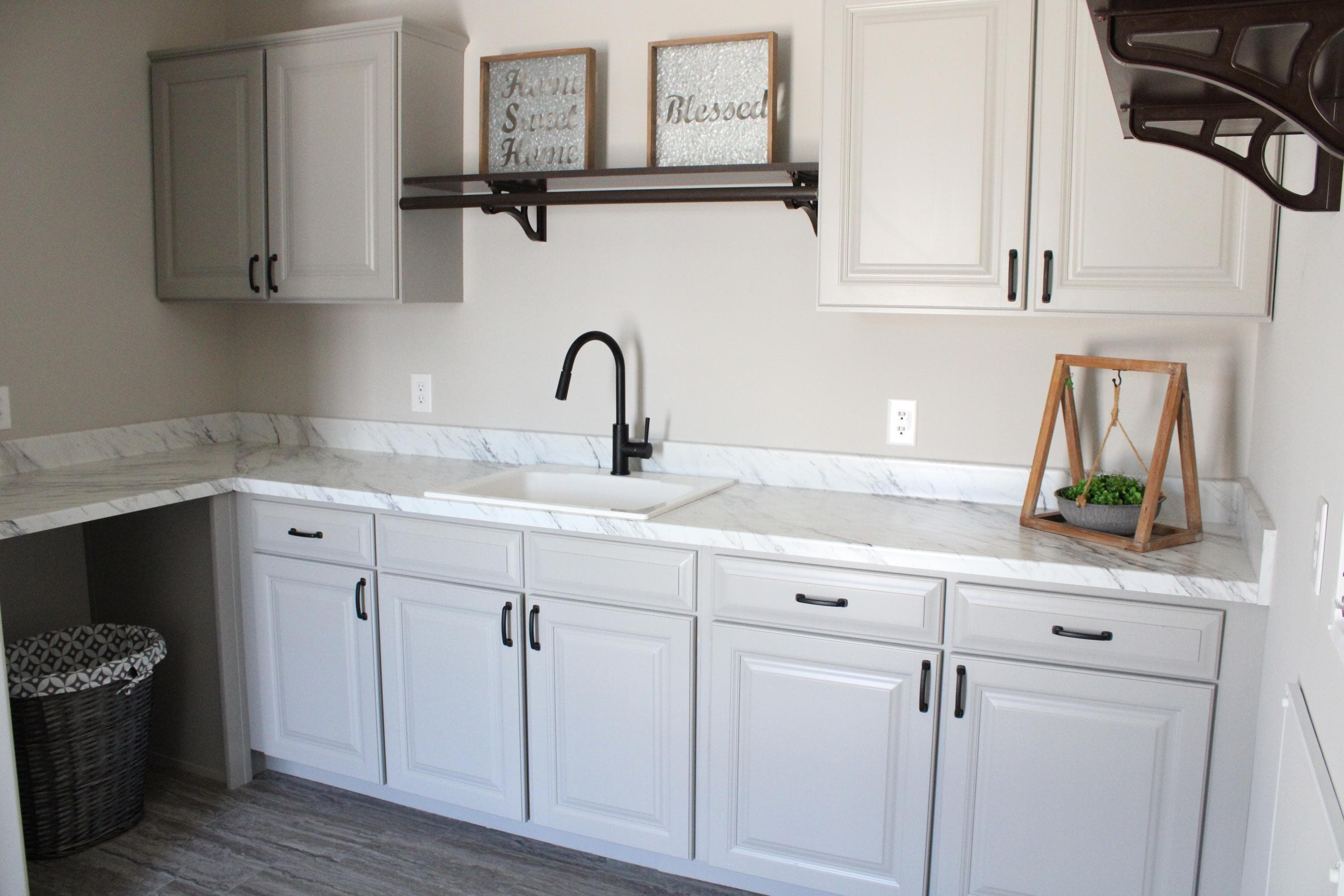 The woodside bathroom home features