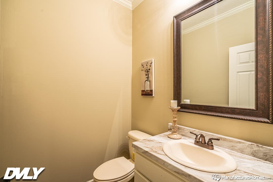 The klasse bathroom home features