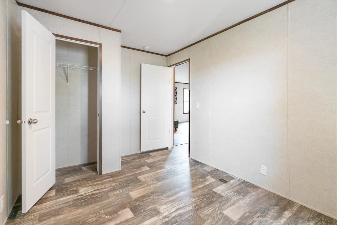 Crown bedroom home features