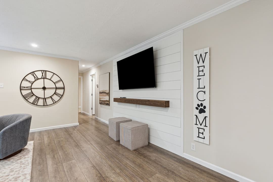 Vienna interior home features