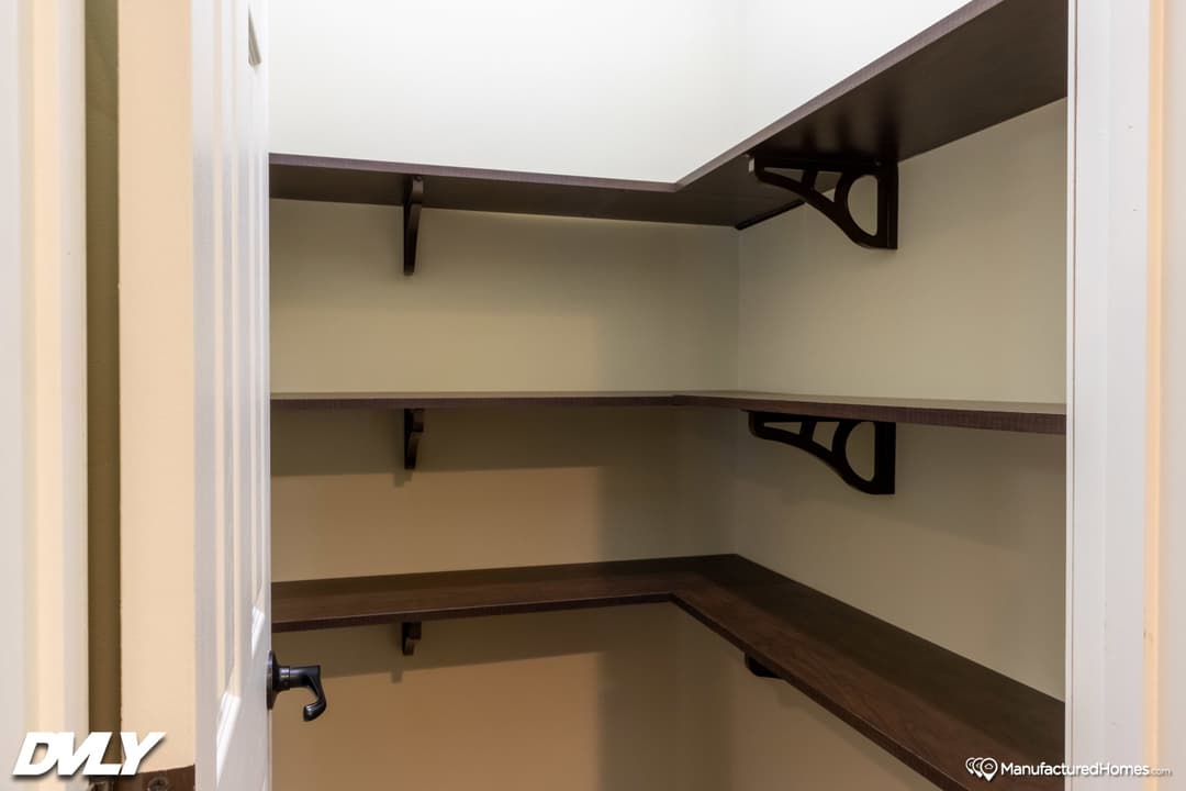 Briarritz kitchen home features