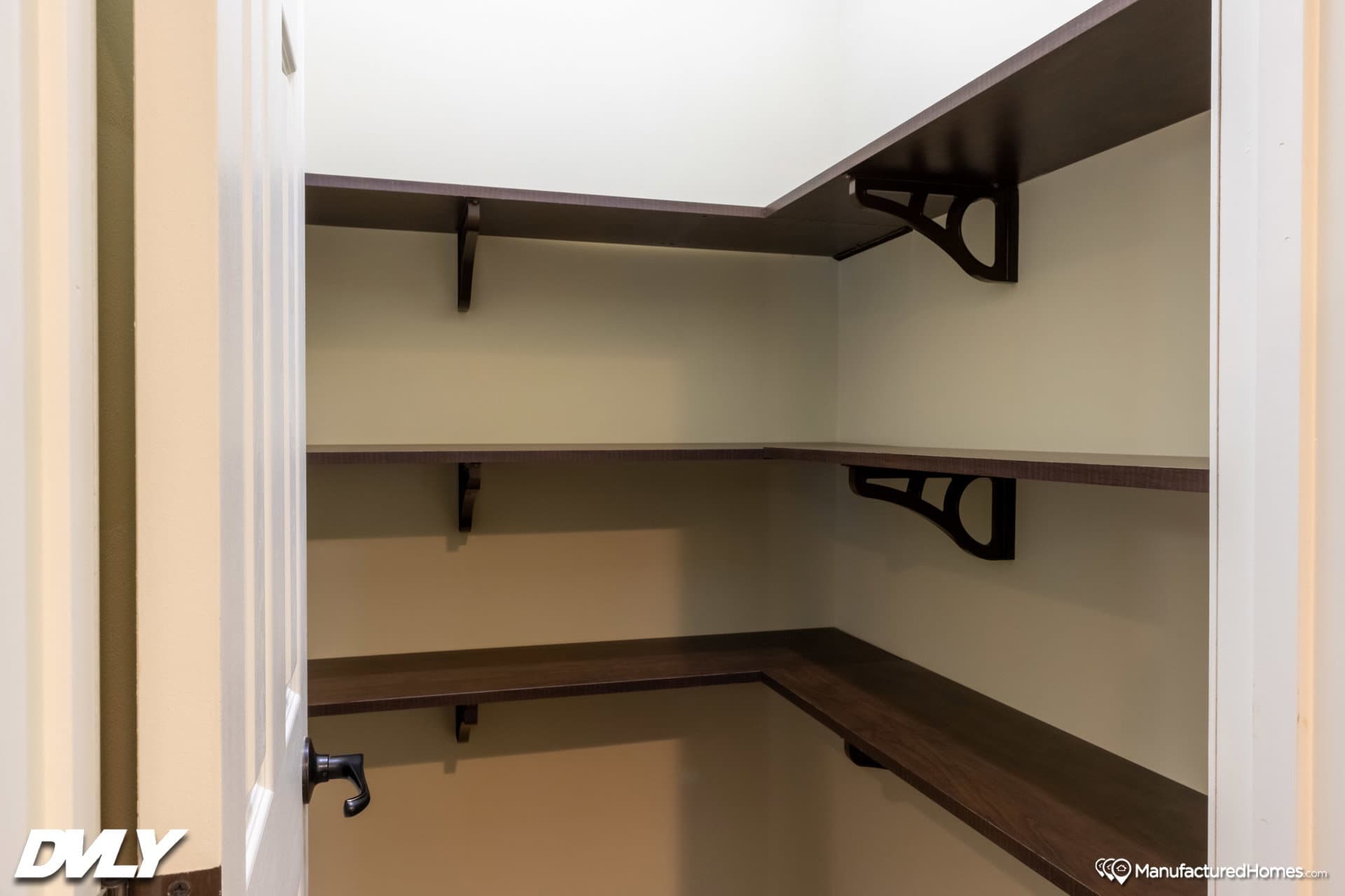 Briarritz kitchen home features