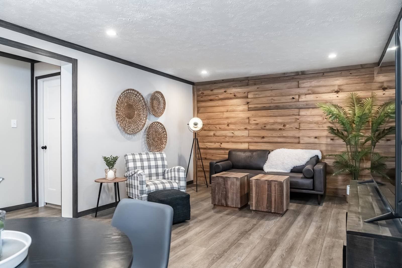 Cornerstone interior home features