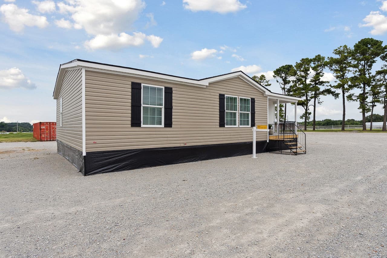 Driftwood cottage exterior home features