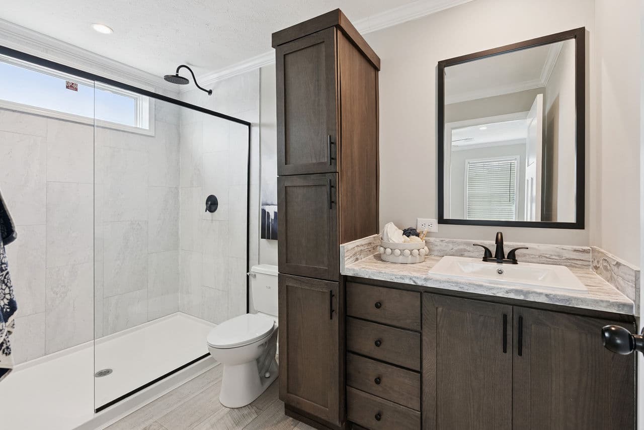 Driftwood cottage bathroom home features