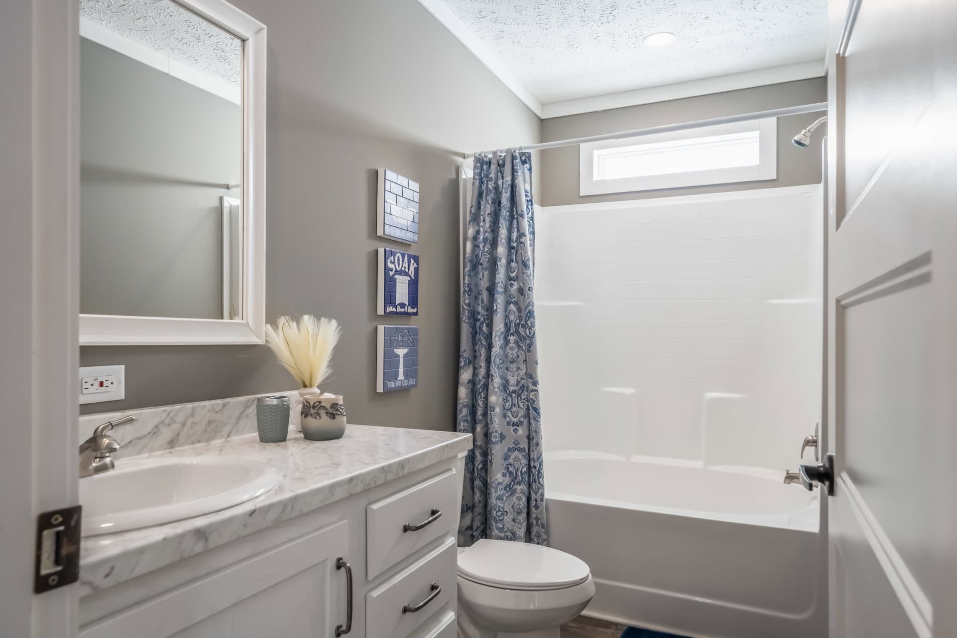 The willow oak bathroom home features