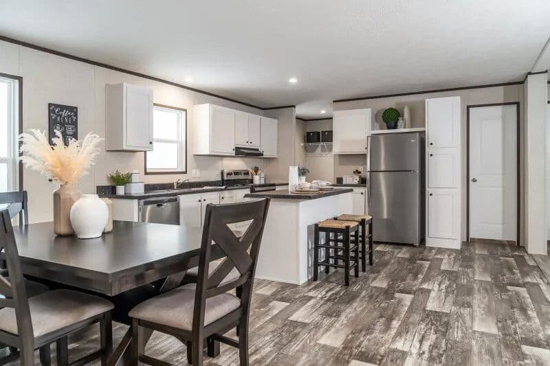 Capstone interior home features