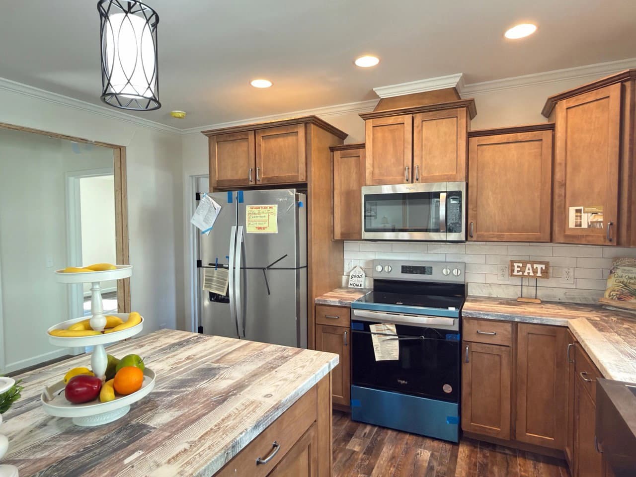 Aimon 4br kitchen home features