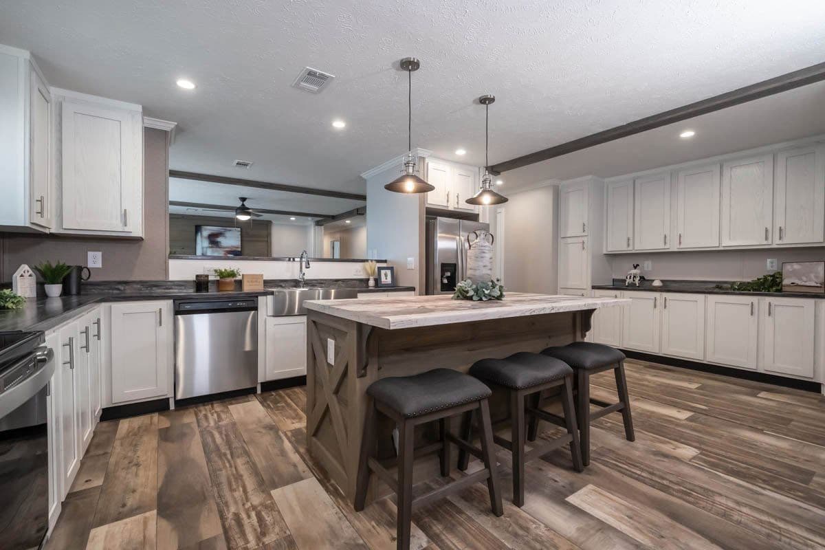 Ruby kitchen home features