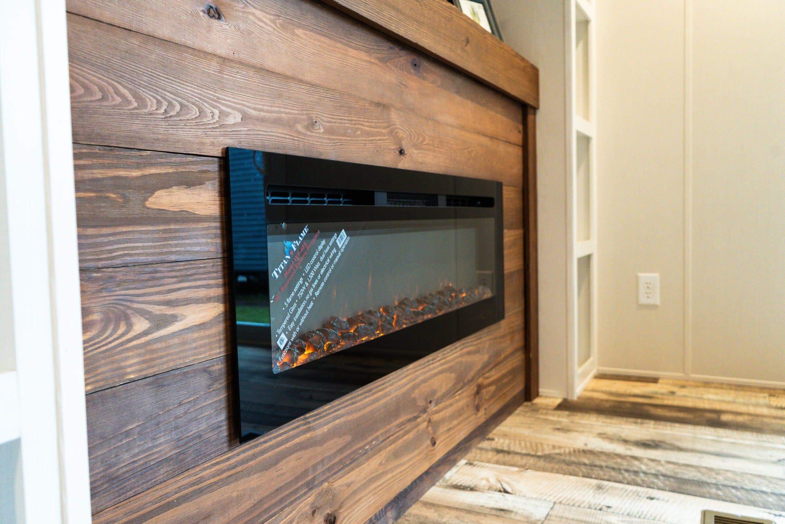 Big sky interior home features