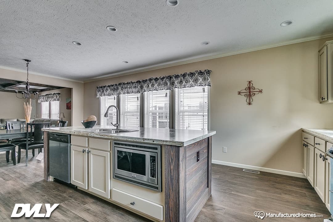 Ahaveh kitchen home features