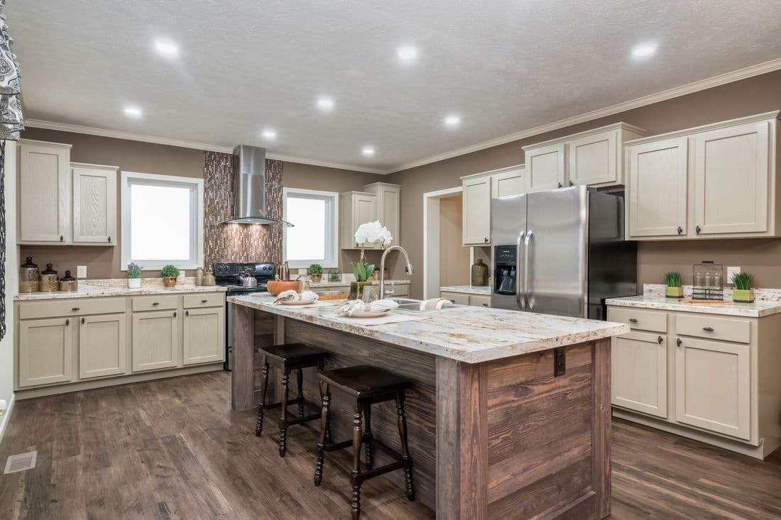 Ahaveh den kitchen home features