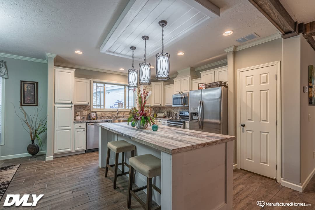 The big chief kitchen home features