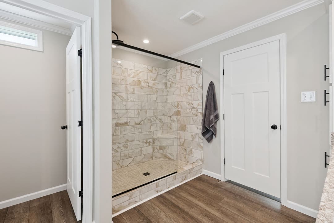 Blue sky bathroom home features