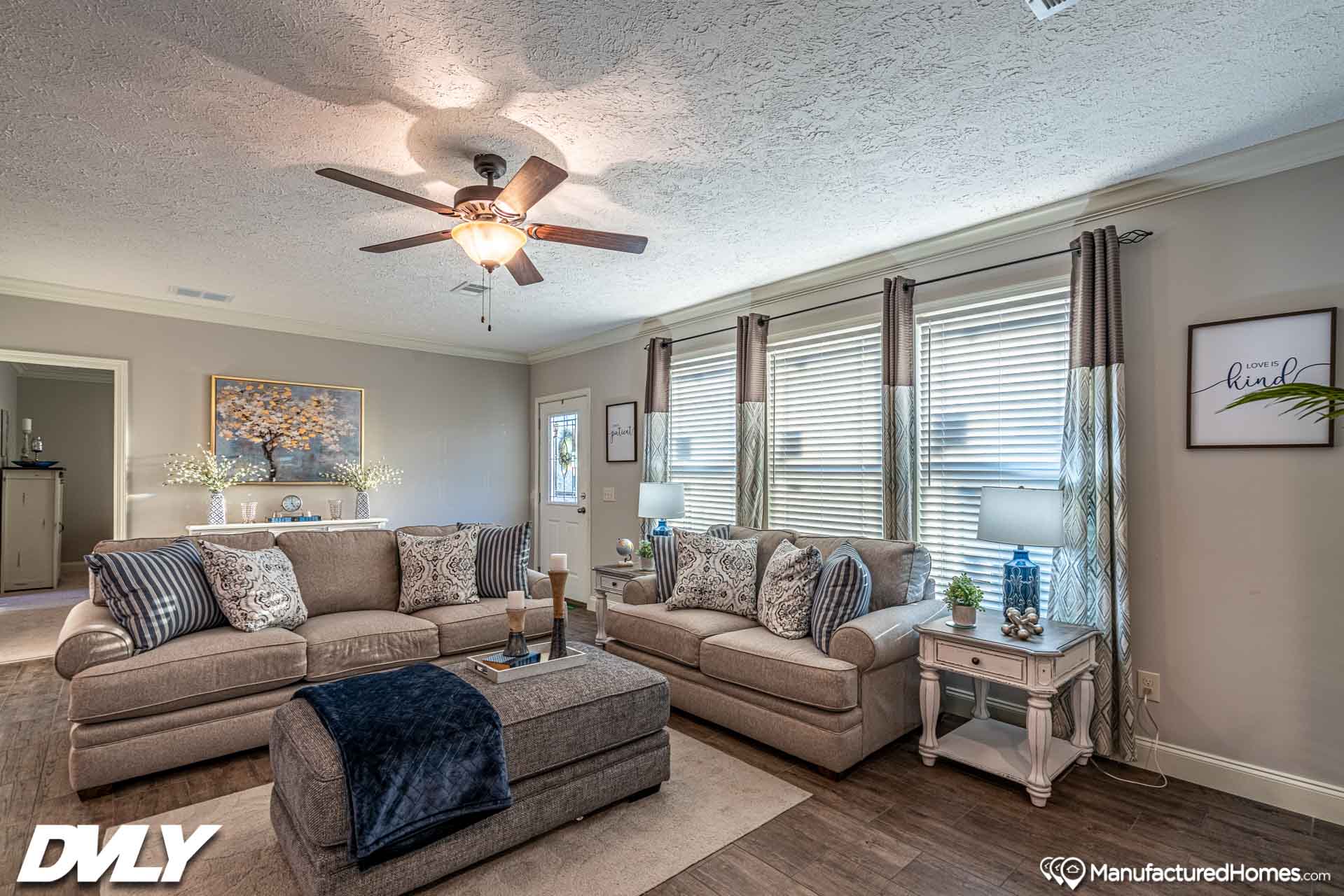 The julia interior home features