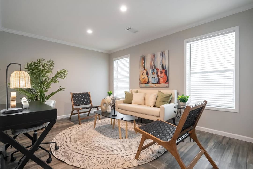 Champion ascend series interior home features