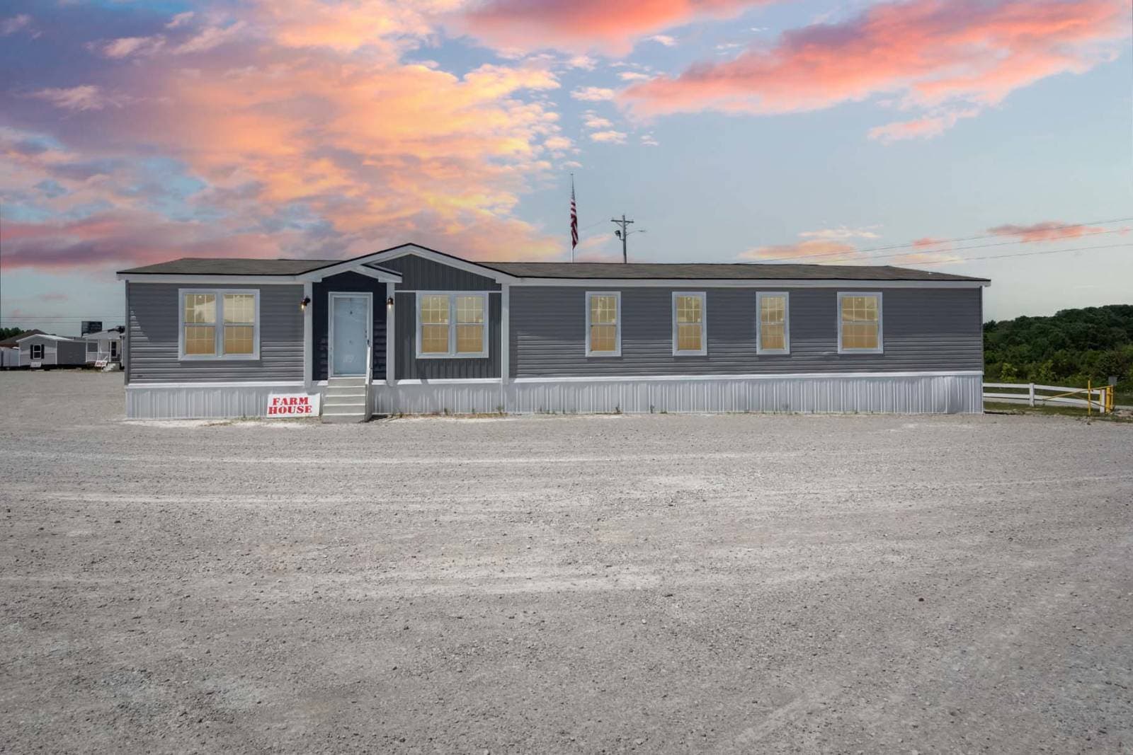 Roan hero, exterior, and elevation home features