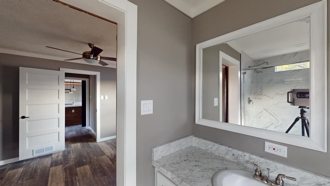 The cheaha bathroom home features