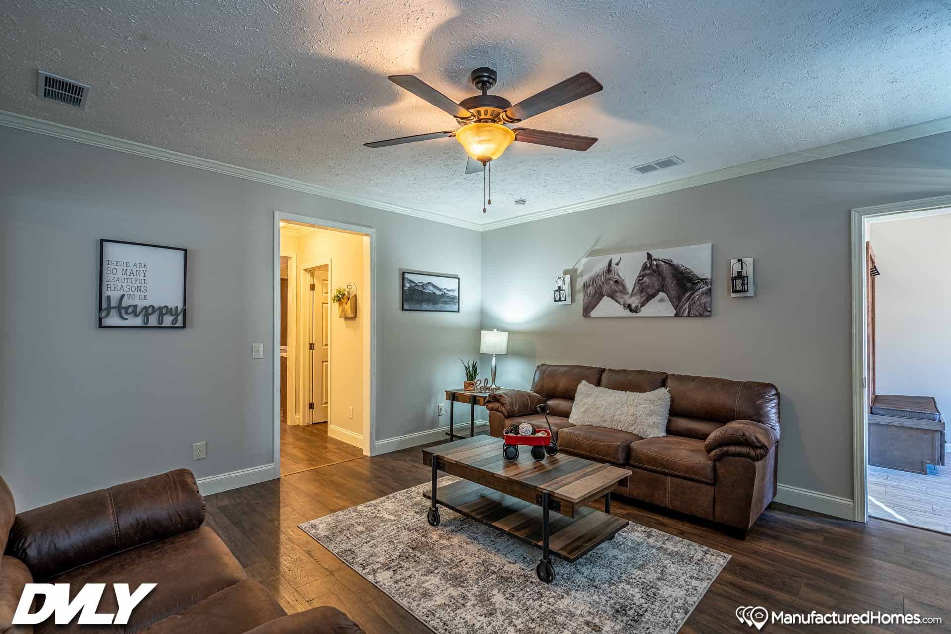 The anais interior home features