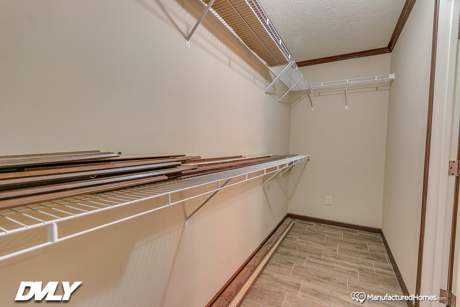 Brooks pointe interior home features